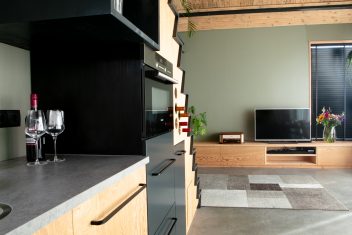 keuken met bijpassend tv meubel