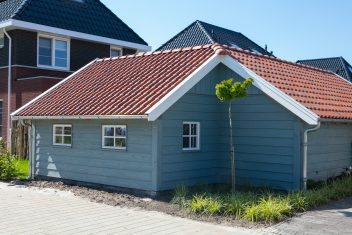 terrasoverkapping kapschuurmodel met schuurtje