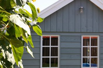 terrasoverkapping kapschuurmodel met schuurtje